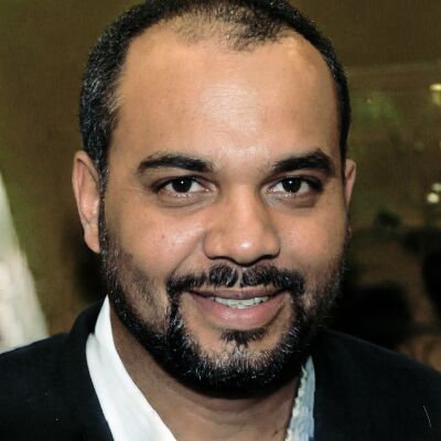 Dr. Aditya Shah